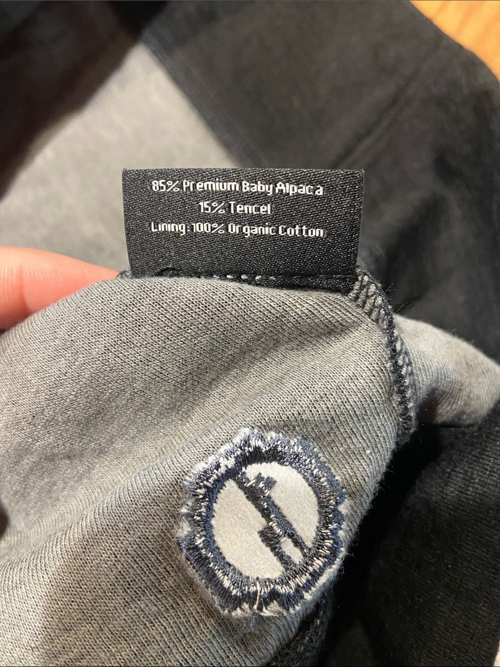 PAKA Breathe Zip-Up Hoodie - Picture 7 of 7